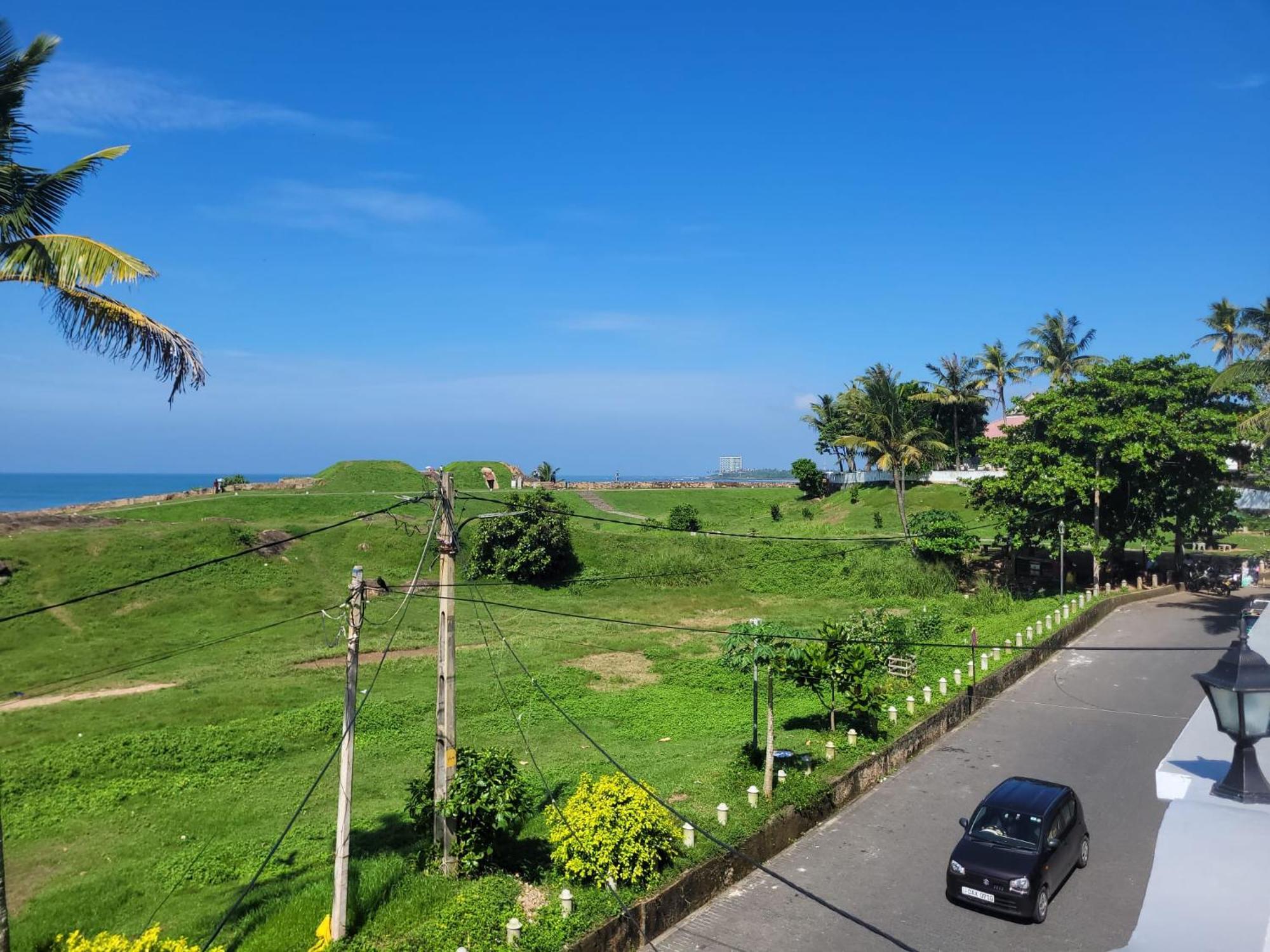 Seagreen Guesthouse - Galle Fort Екстер'єр фото