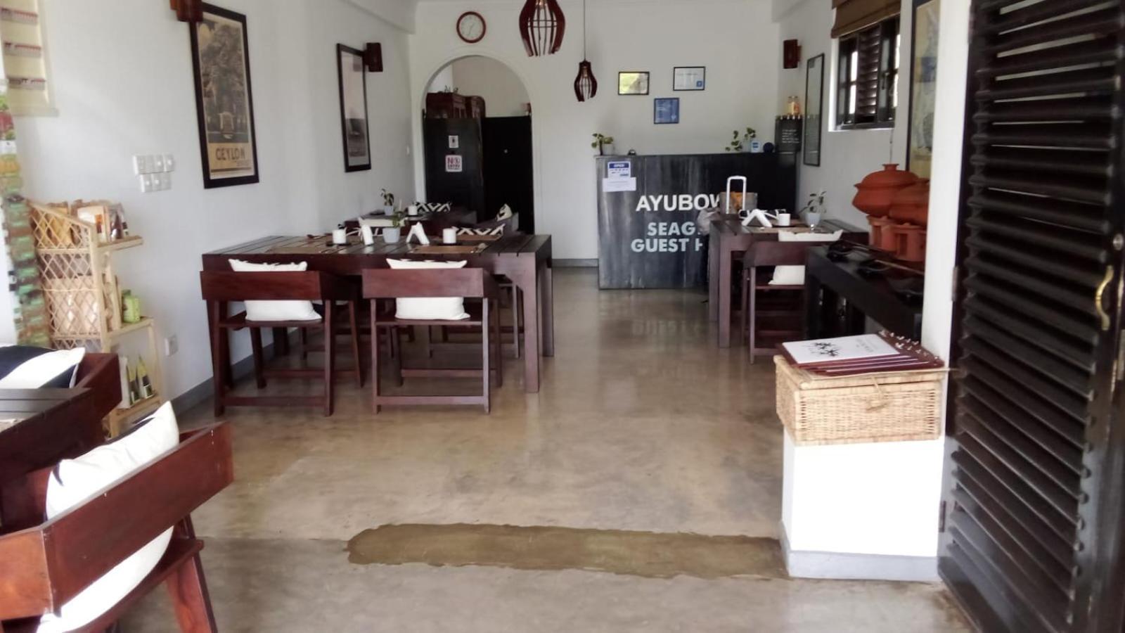 Seagreen Guesthouse - Galle Fort Екстер'єр фото