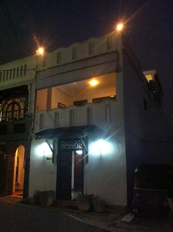 Seagreen Guesthouse - Galle Fort Екстер'єр фото