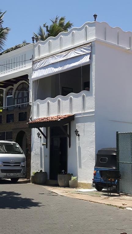 Seagreen Guesthouse - Galle Fort Екстер'єр фото